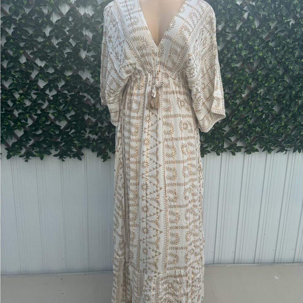 Elegant Beige Patterned Maxi Dress